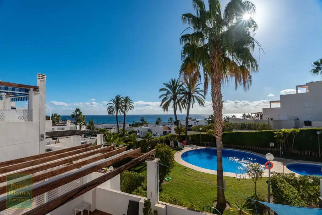 Oasis del Mar — thumbnail 3